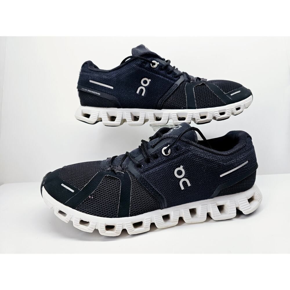 Oncloud Women 8.5 Comfy footwear